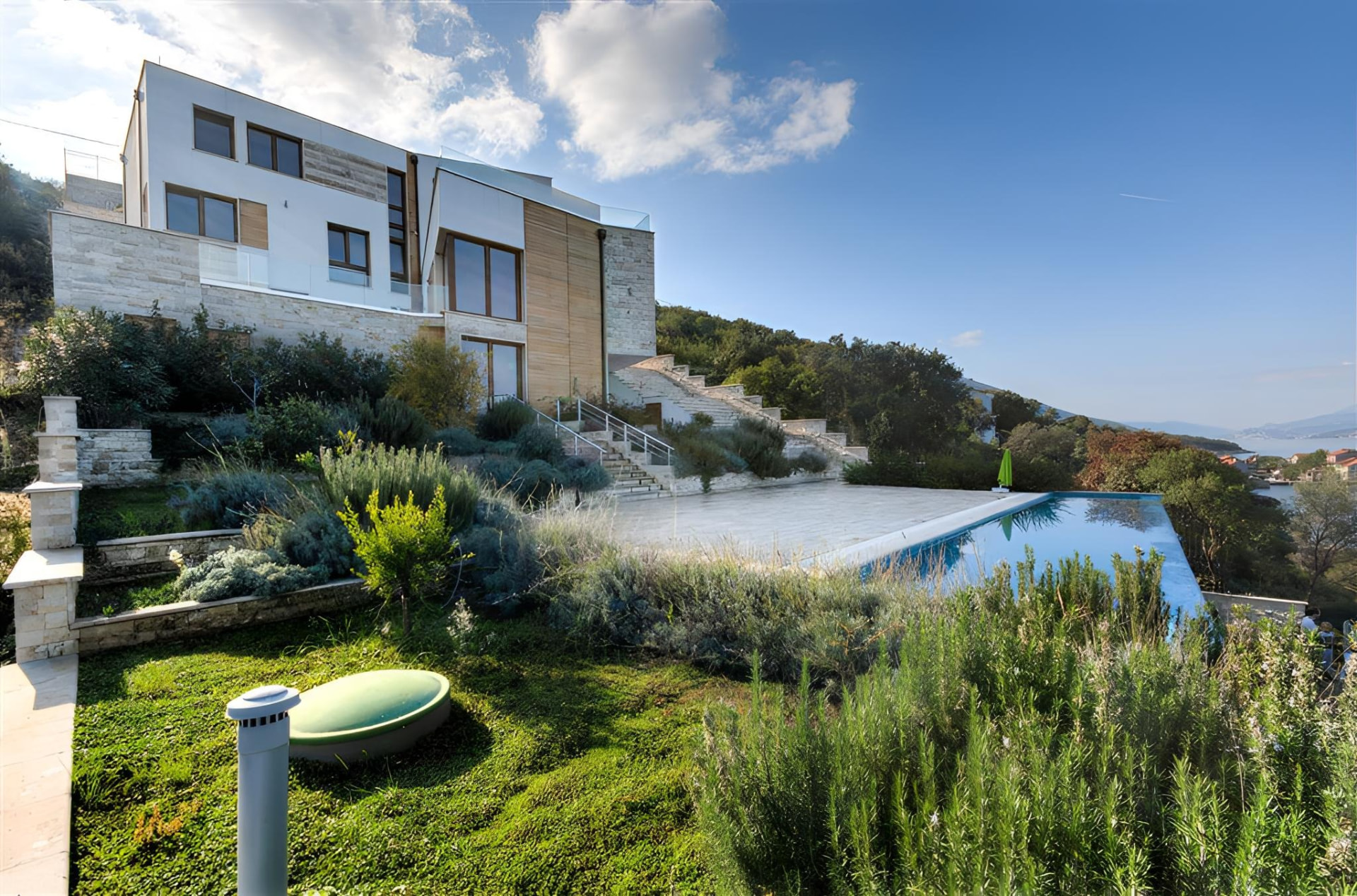 Hillside villa with infinity pool, Luštica